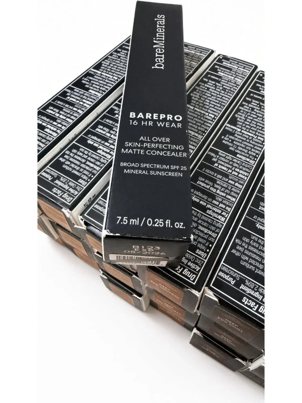 bareMinerals Lot of 18 barePRO 16HR All Over Matte Concealer 7.5ml SPF 25